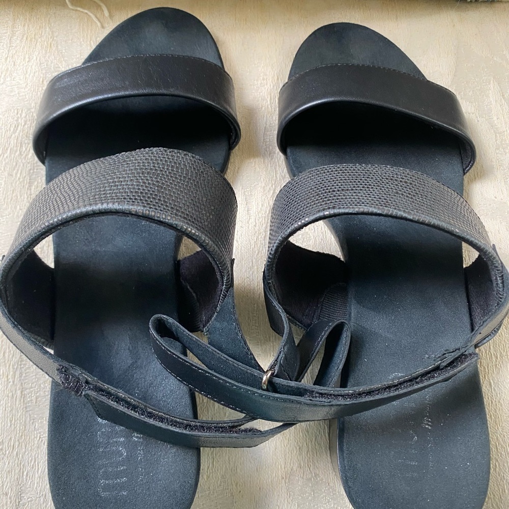 MUNRO THE KRISTAL SANDAL 11W RARE!!!​​​​‎ - Picture 5 of 8